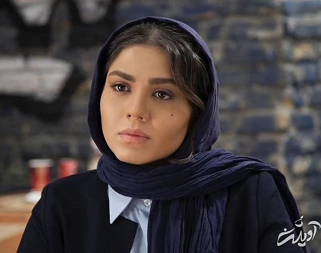 آزاده زارعی